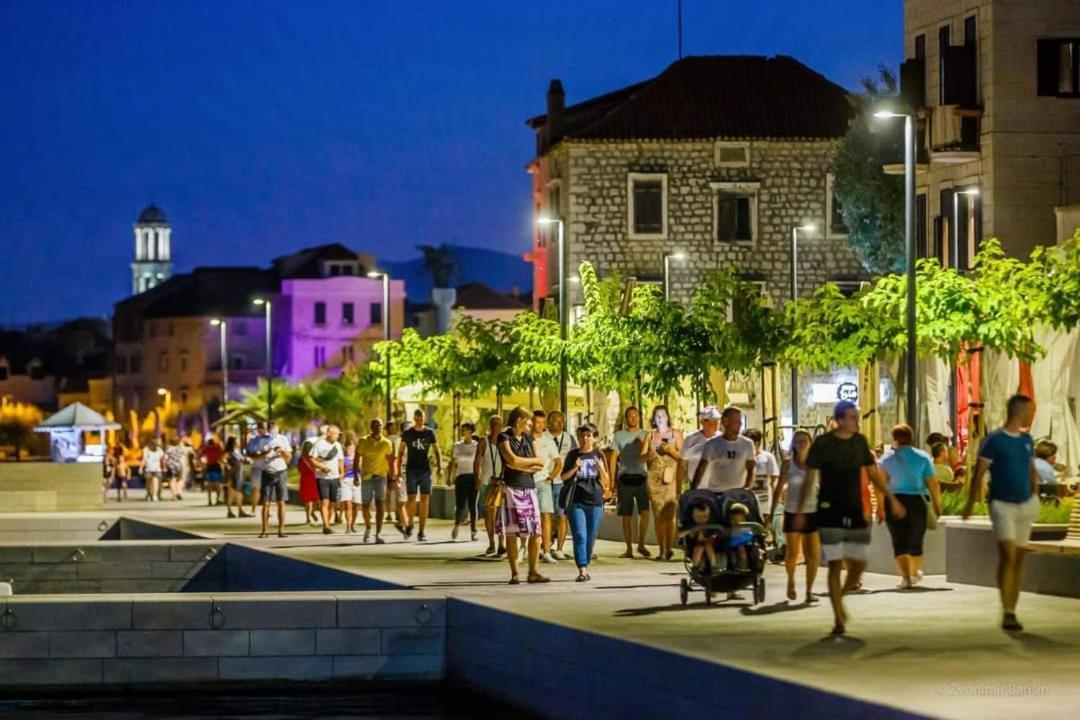 Villa Apartments Brecic 1 Kaštela Exterior foto